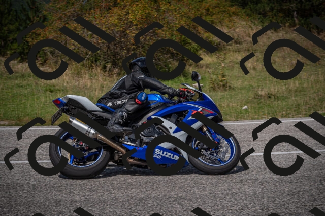 20250907124949-_5005305_am_