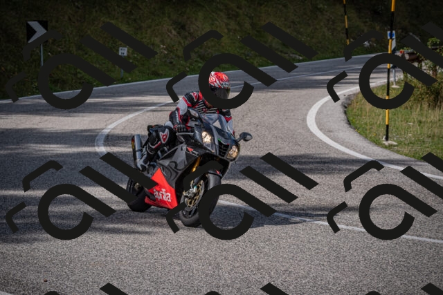 20250907125012-_5005324_am_