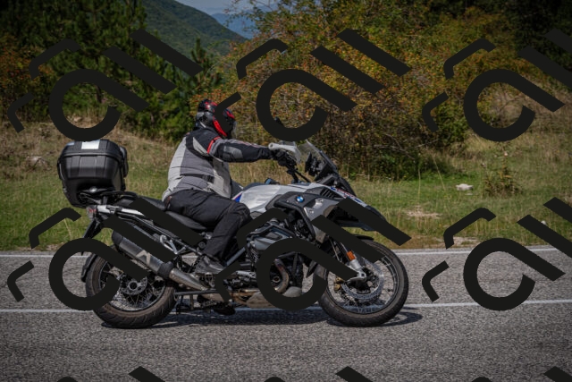 20250907125022-_5005330_am_