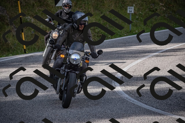 20250907125127-_5005337_am_