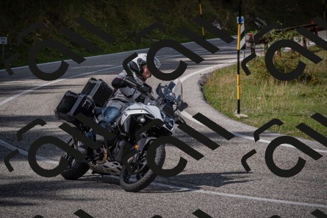 20250907125212-_5005366_am_