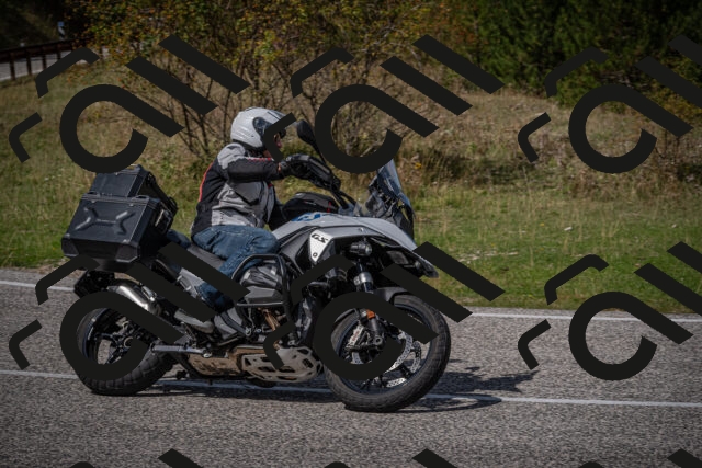 20250907125212-_5005367_am_