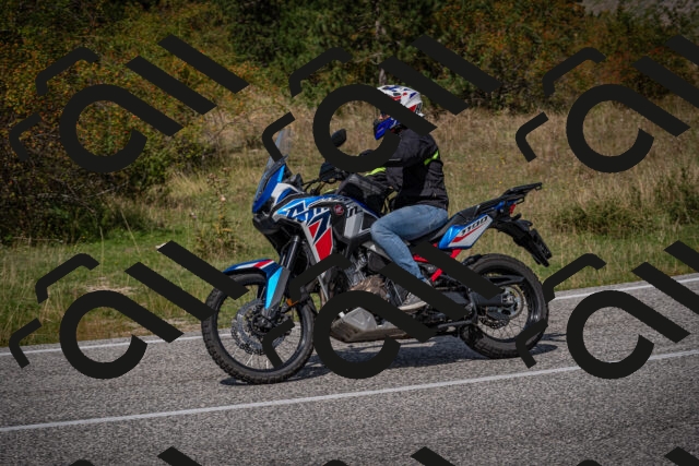 20250907125258-_5005388_am_