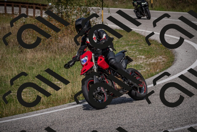 20250907125305-_5005390_am_