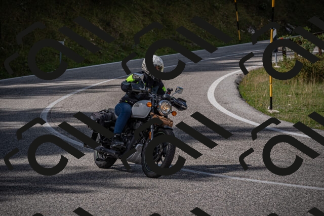 20250907125425-_5005438_am_