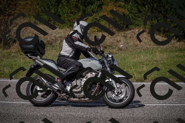 20250907125433-_5005446_am_