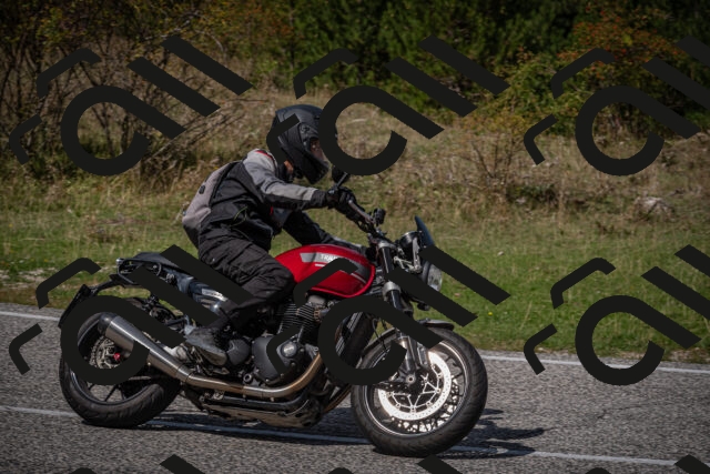 20250907125629-_5005511_am_