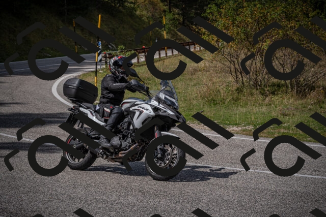 20250907125912-_5005544_am_