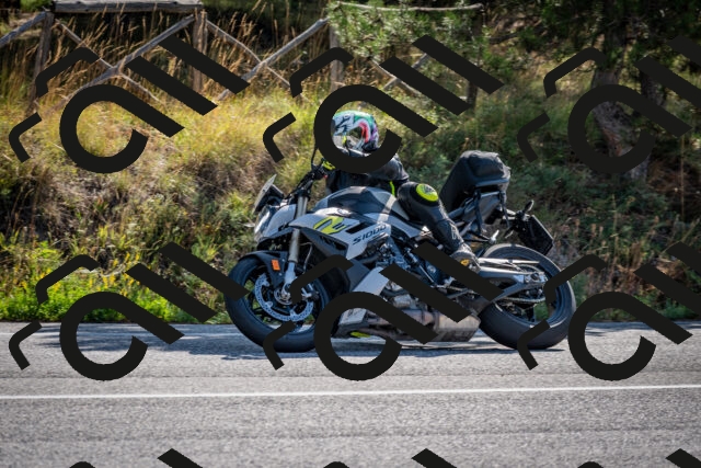 202509071011-DSC_1992_c2