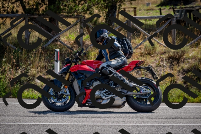 202509071028-DSC_2144_c2