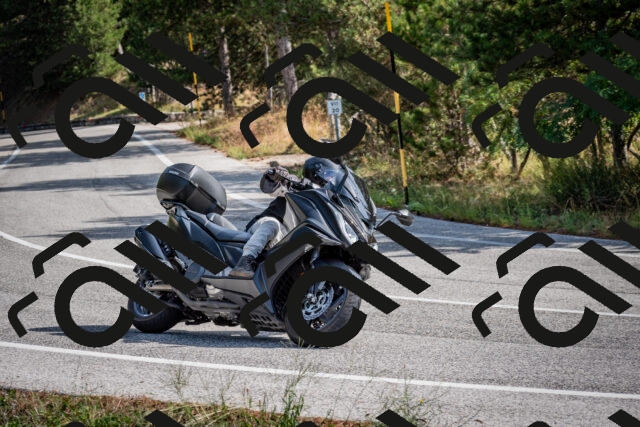 202509071050-DSC_2423_c2