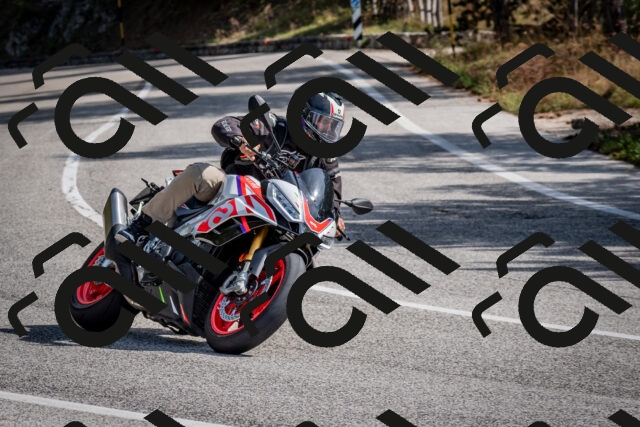 202509071050-DSC_2424_c2