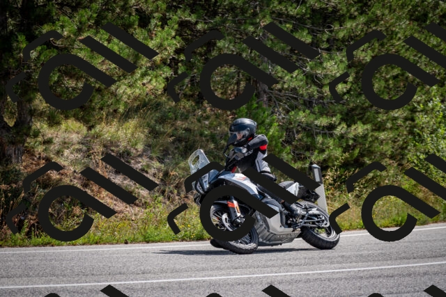 202509071142-DSC_2983_c2