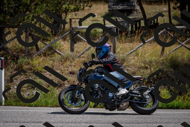 202509071159-DSC_3186_c2