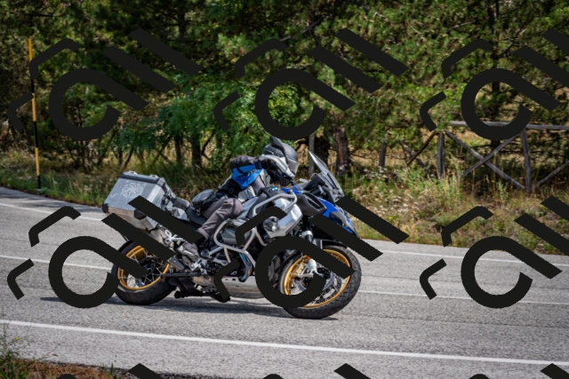 202509071211-DSC_3318_c2