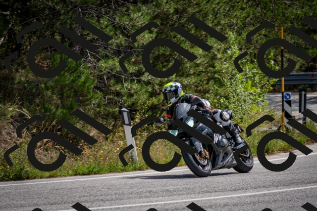 202509071211-DSC_3320_c2