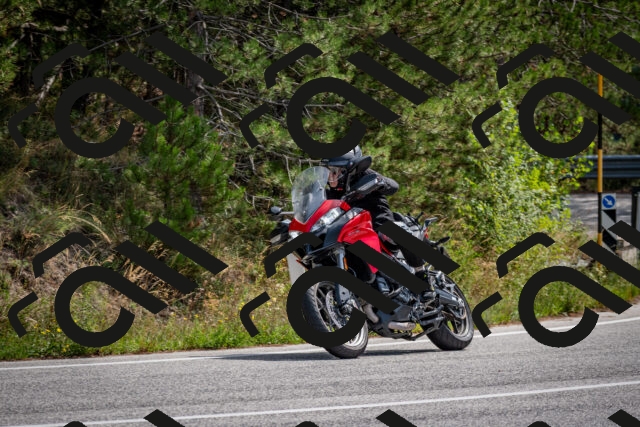 202509071211-DSC_3324_c2