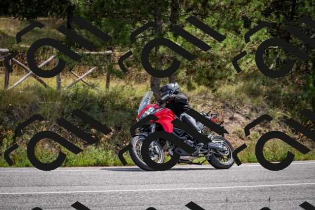 202509071211-DSC_3325_c2