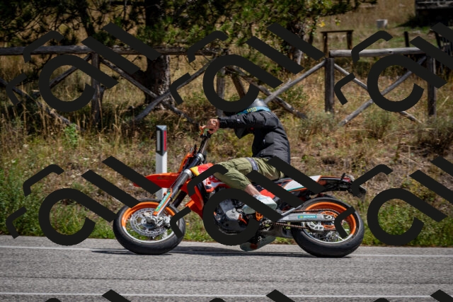 202509071232-DSC_3501_c2