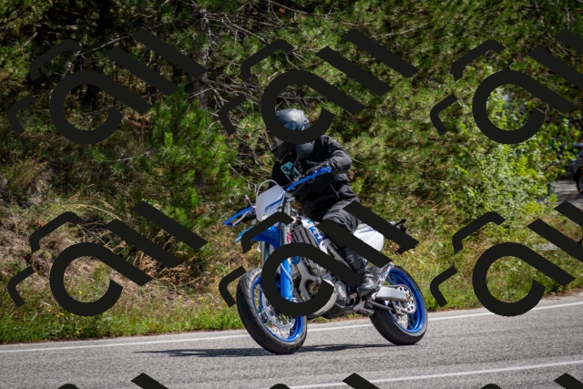 202509071232-DSC_3502_c2