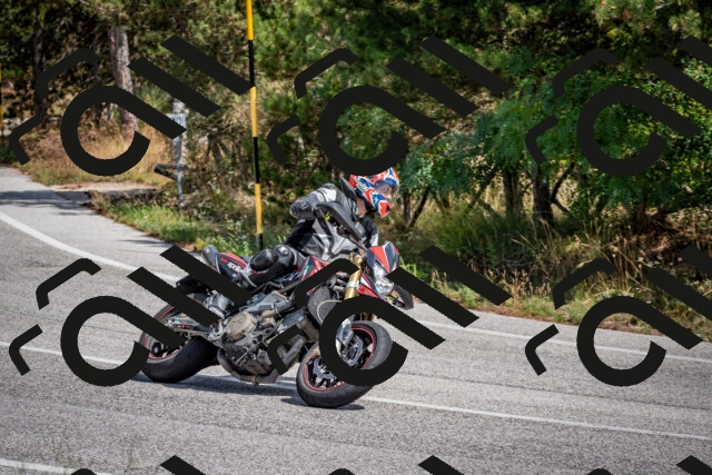 202509071259-DSC_3753_c2