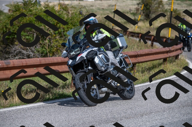 202509071108-M22_9807_m1_