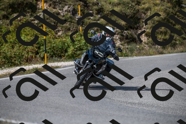 202509071116-M22_9840_m1_