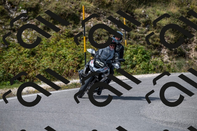 202509071119-M22_9859_m1_