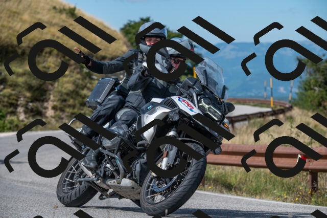 202509071119-M22_9863_m1_