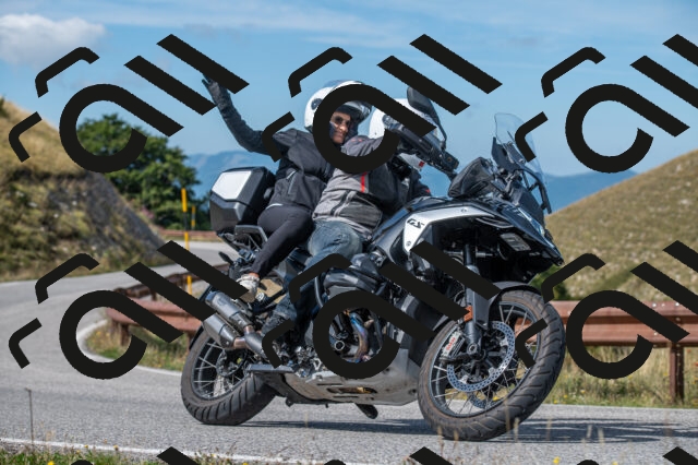 202509071119-M22_9868_m1_