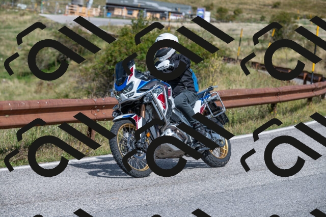 202509071119-M22_9872_m1_