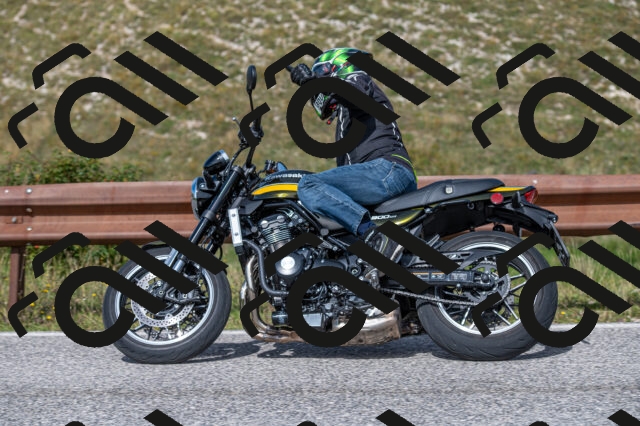 202509071121-M22_9879_m1_