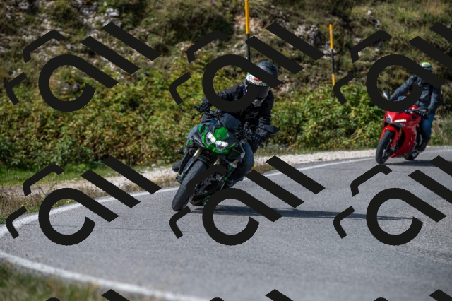 202509071122-M22_9888_m1_