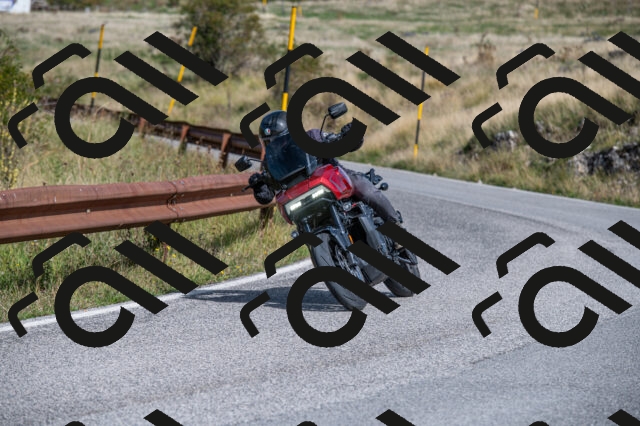 202509071123-M22_9922_m1_