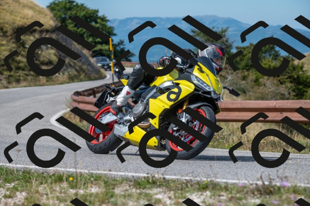 202509071125-M22_9944_m1_