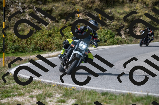 202509071125-M22_9946_m1_