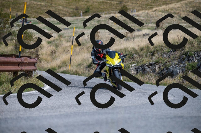 202509071127-M22_9964_m1_