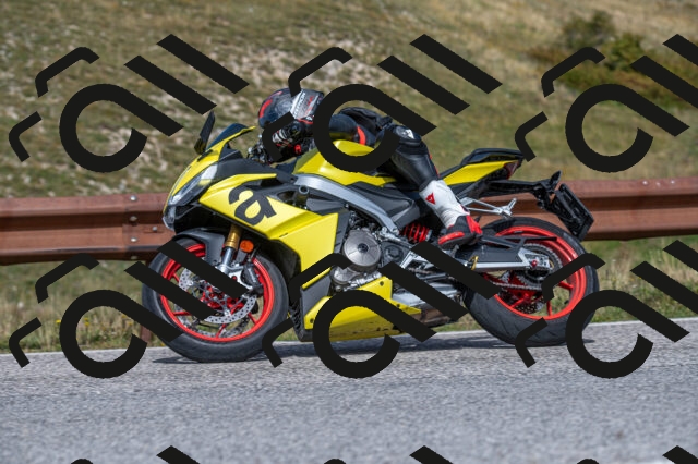 202509071127-M22_9967_m1_