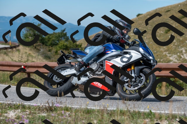 202509071130-M22_0013_m1_