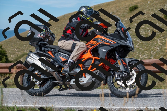 202509071131-M22_0020_m1_