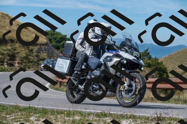 202509071133-M22_0028_m1_