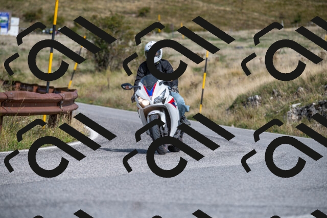 202509071135-M22_0049_m1_