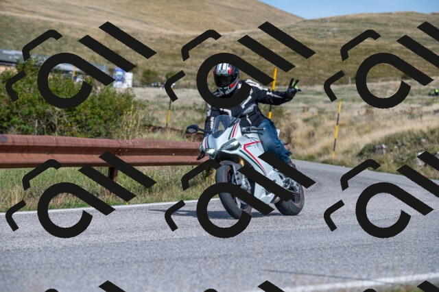 202509071139-M22_0069_m1_