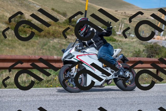 202509071139-M22_0070_m1_