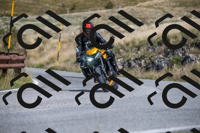 202509071145-M22_0156_m1_