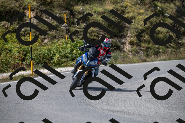 202509071147-M22_0164_m1_