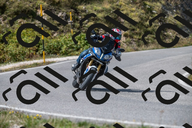 202509071147-M22_0166_m1_