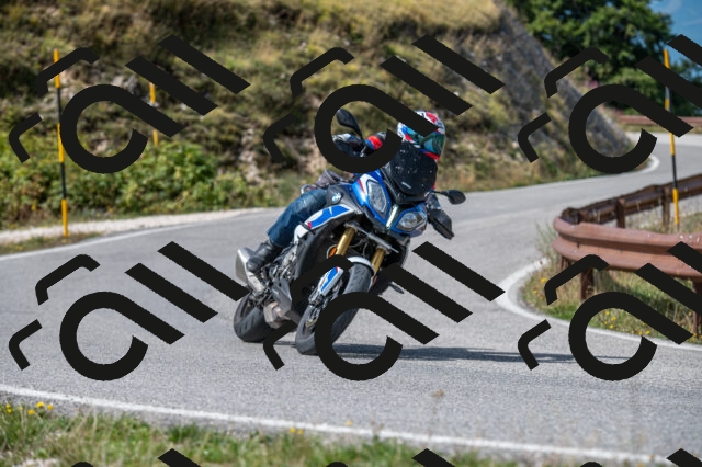 202509071147-M22_0167_m1_