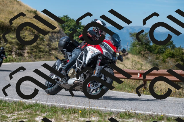 202509071149-M22_0191_m1_