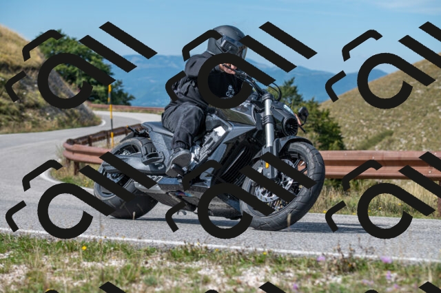 202509071149-M22_0196_m1_